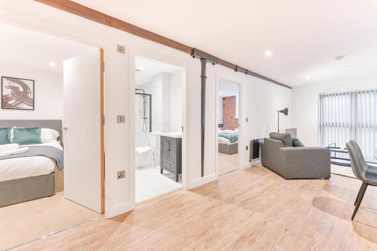 Smart 2 Bed Apartment In Burton-On-Trent Εξωτερικό φωτογραφία